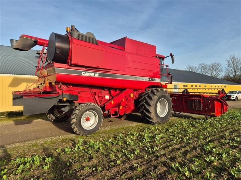 Case IH AXIAL-FLOW 2388 - حصادة شاملة: صور 3 Case IH AXIAL-FLOW 2388 - حصادة شاملة: صور 3