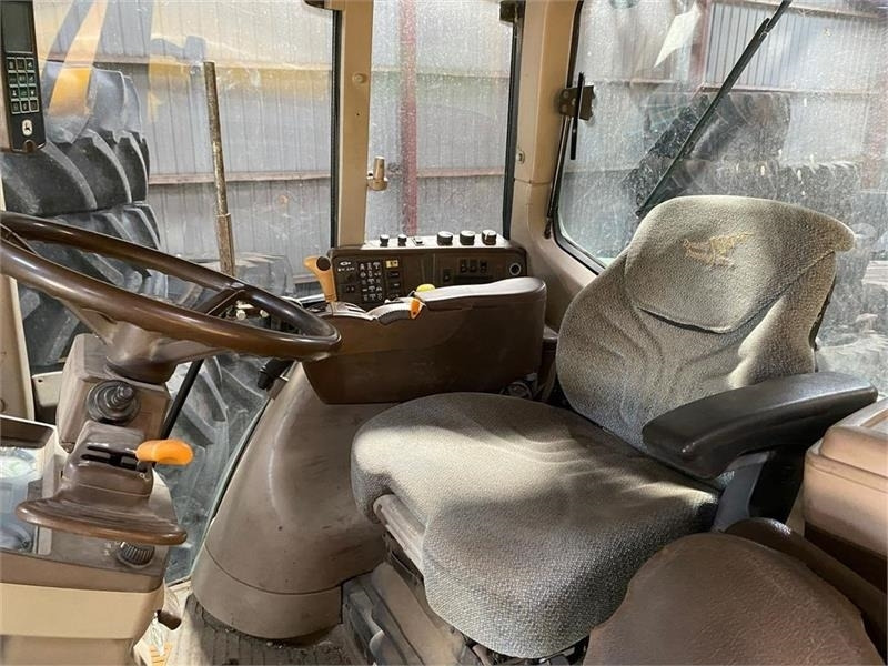 John Deere 6920 S Autopower - جرار: صور 5 John Deere 6920 S Autopower - جرار: صور 5