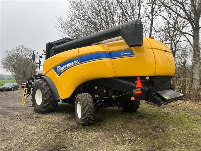 New Holland CX 6090 4wd - حصادة شاملة: صور 4 New Holland CX 6090 4wd - حصادة شاملة: صور 4