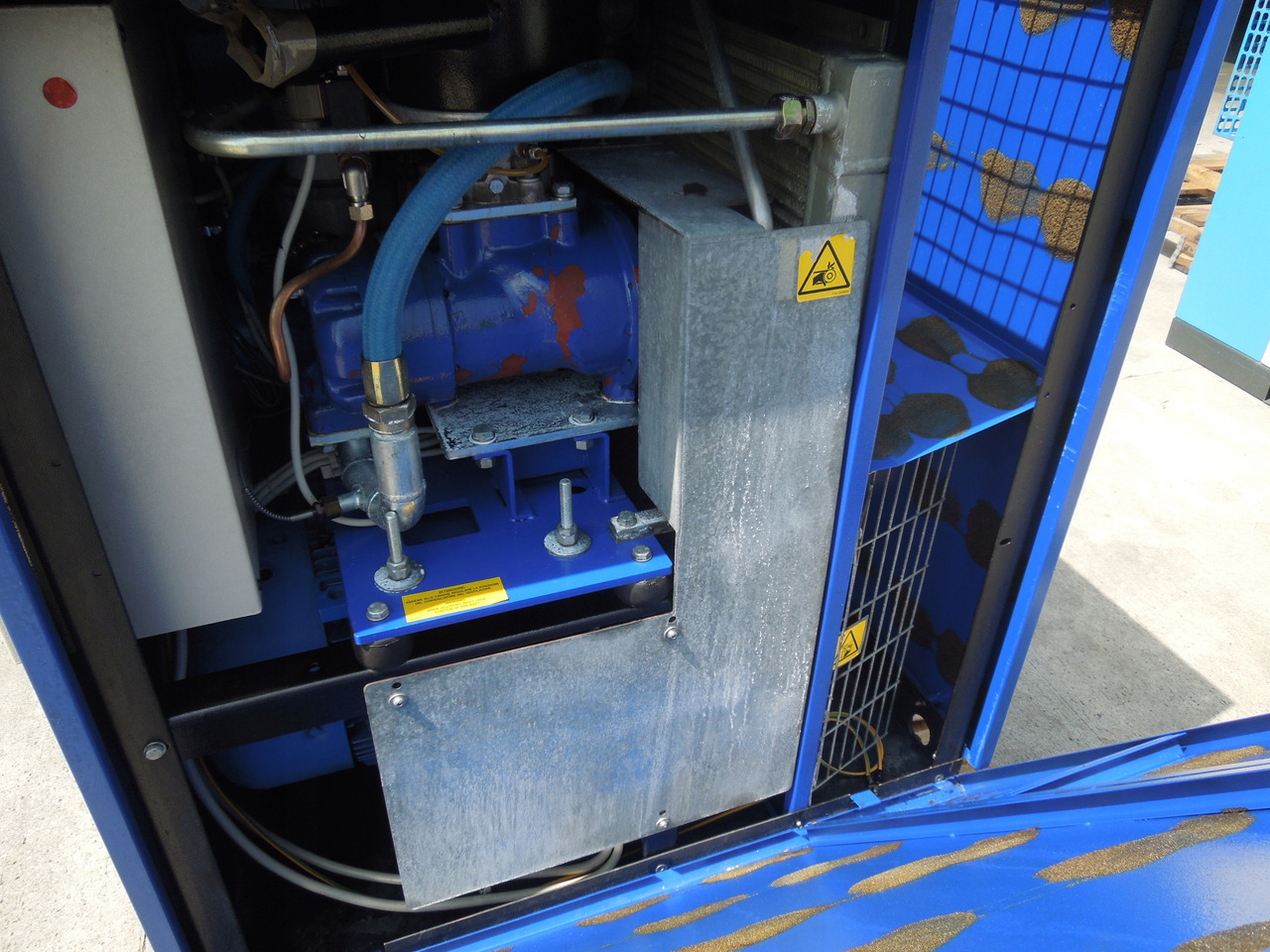 AIRPRESS RLE20-10 - ضاغط الهواء: صور 3 AIRPRESS RLE20-10 - ضاغط الهواء: صور 3