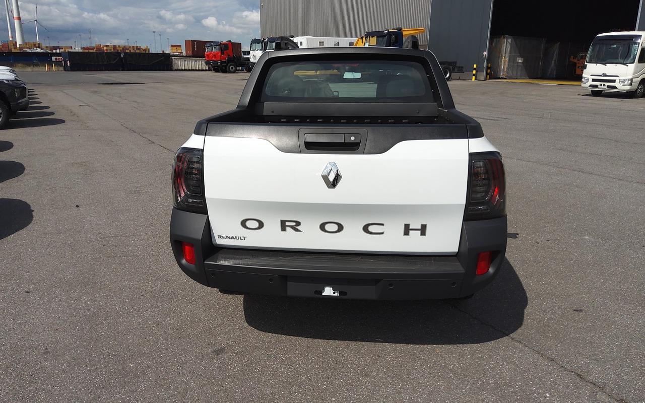 Renault Oroch Pick-up 4x2 1.6L Petrol Manual new model - شاحنة البيك أب: صور 5 Renault Oroch Pick-up 4x2 1.6L Petrol Manual new model - شاحنة البيك أب: صور 5