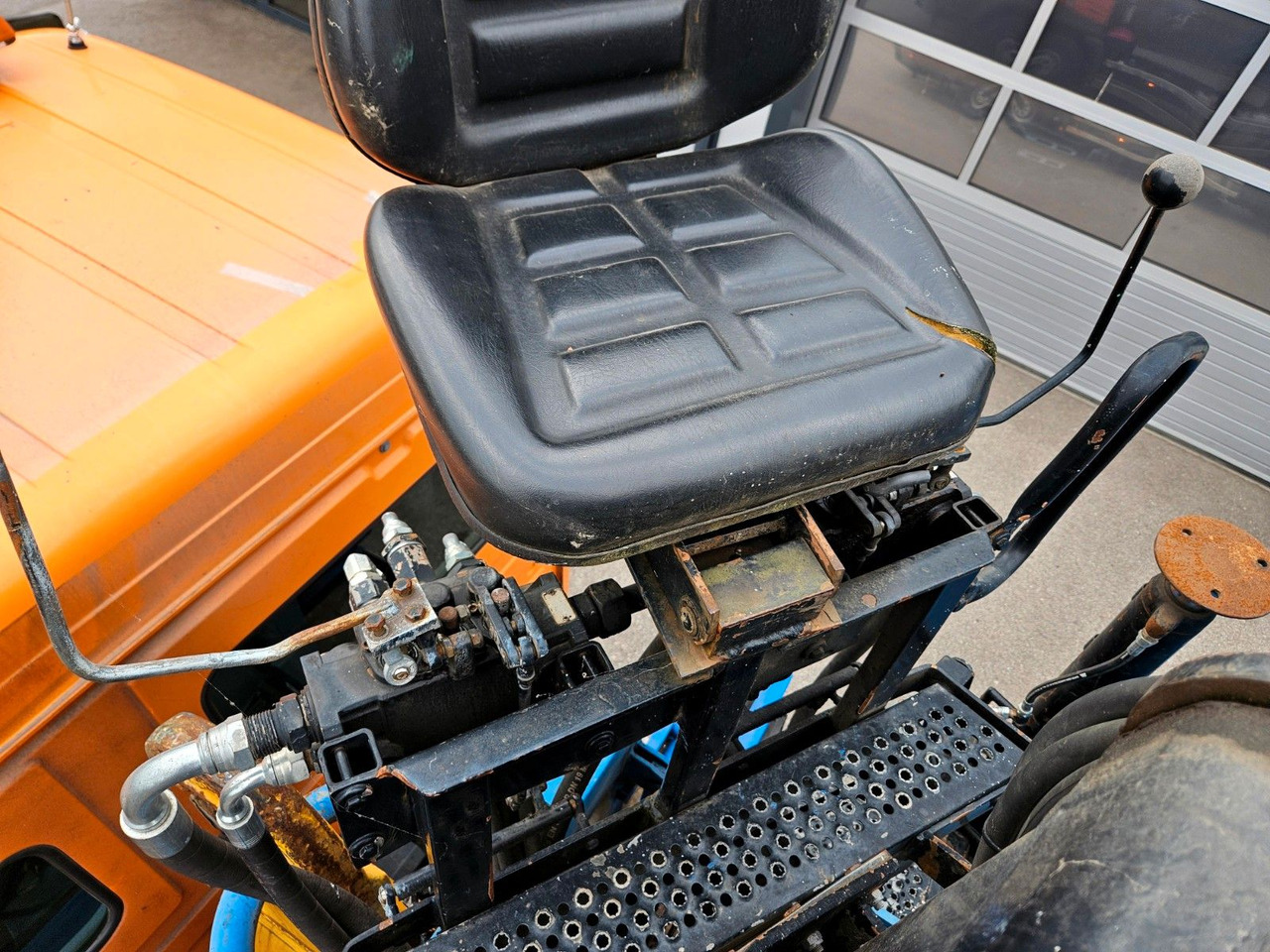 شاحنة ذات الخطاف, شاحنة كرين Kranmulde Jonsered 990 Kran Container: صور 7 شاحنة ذات الخطاف, شاحنة كرين Kranmulde Jonsered 990 Kran Container: صور 7