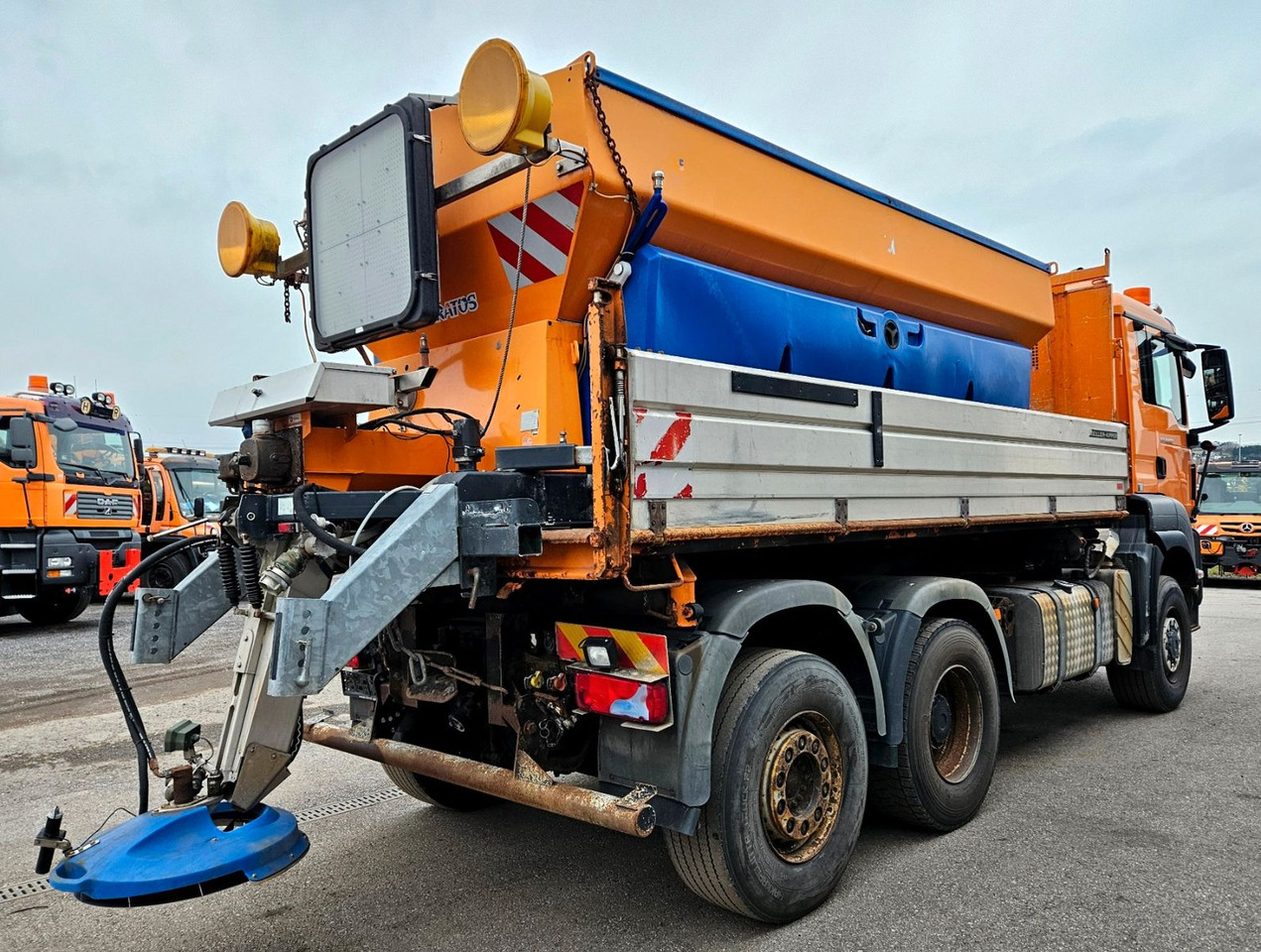 MAN TGS 28.400 6x4-4 BL Winterdienst Schmidt Euro5 - قلابات: صور 3 MAN TGS 28.400 6x4-4 BL Winterdienst Schmidt Euro5 - قلابات: صور 3