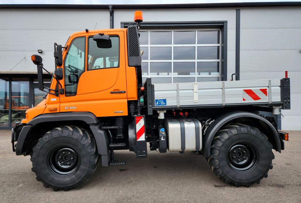 Unimog U300 Agrar Euro5 Hydrostat Variopilot Unimog U300 Agrar Euro5 Hydrostat Variopilot - قلابات: صور 2 Unimog U300 Agrar Euro5 Hydrostat Variopilot Unimog U300 Agrar Euro5 Hydrostat Variopilot - قلابات: صور 2