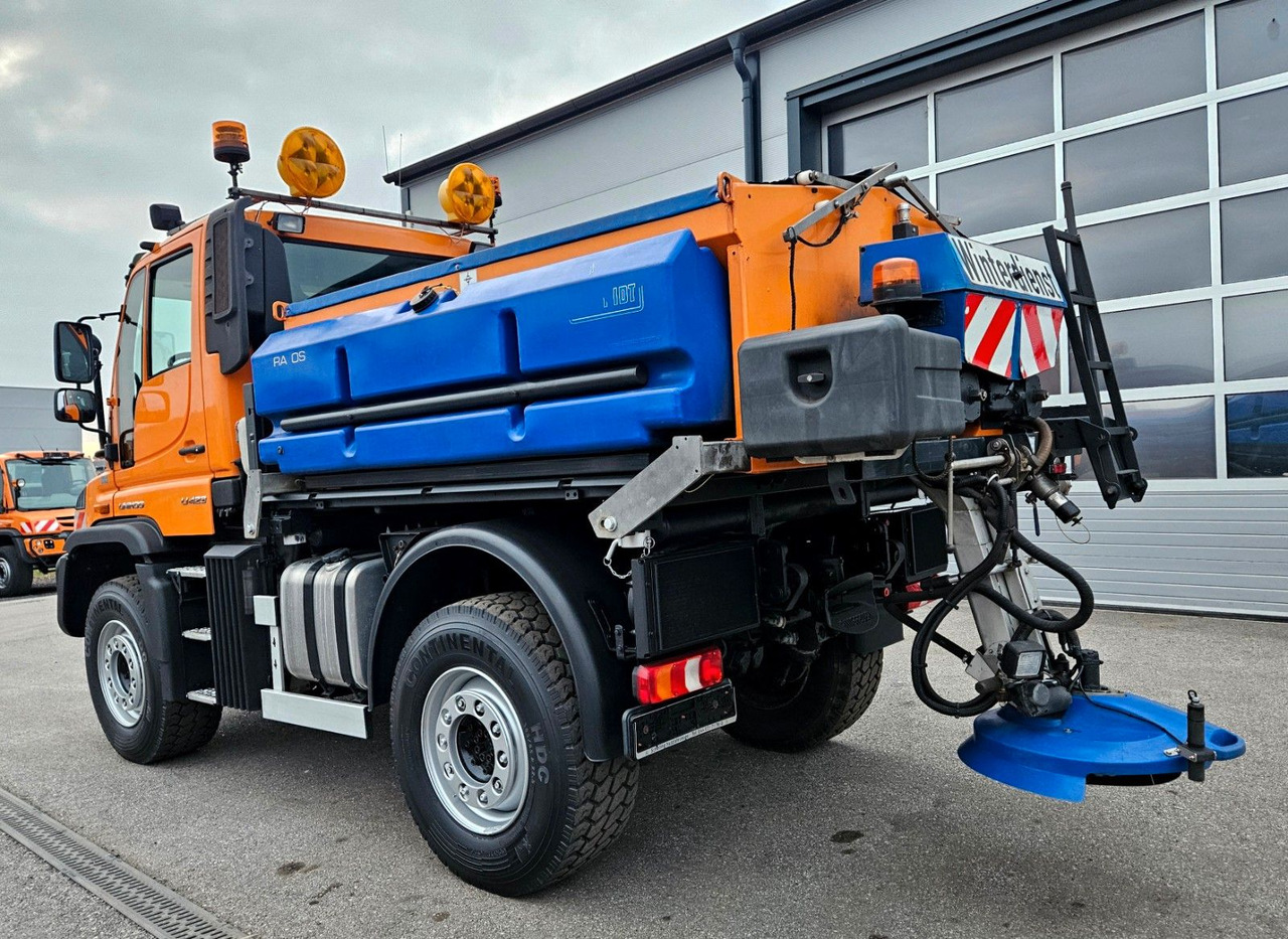 Unimog U423 UGE Euro6 Hydrostat Schmidt Stratos - قلابات: صور 3 Unimog U423 UGE Euro6 Hydrostat Schmidt Stratos - قلابات: صور 3