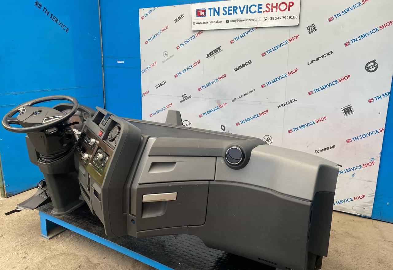 Cruscotto Renault T520 - الكابينة والداخلية: صور 5 Cruscotto Renault T520 - الكابينة والداخلية: صور 5