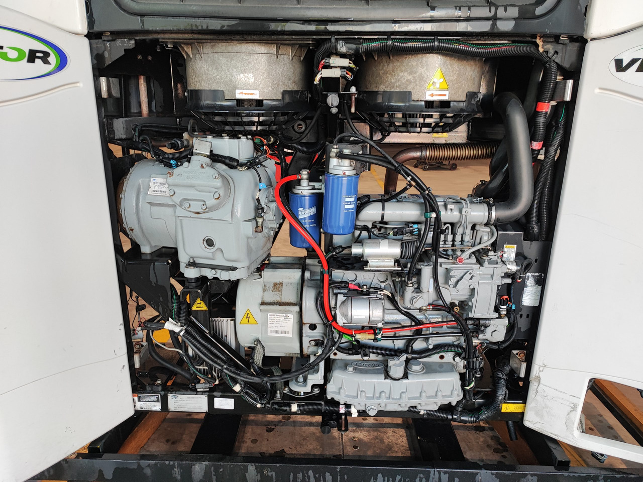 Motore Frigo Carrier Vector 1550 - ثلاجة: صور 2 Motore Frigo Carrier Vector 1550 - ثلاجة: صور 2