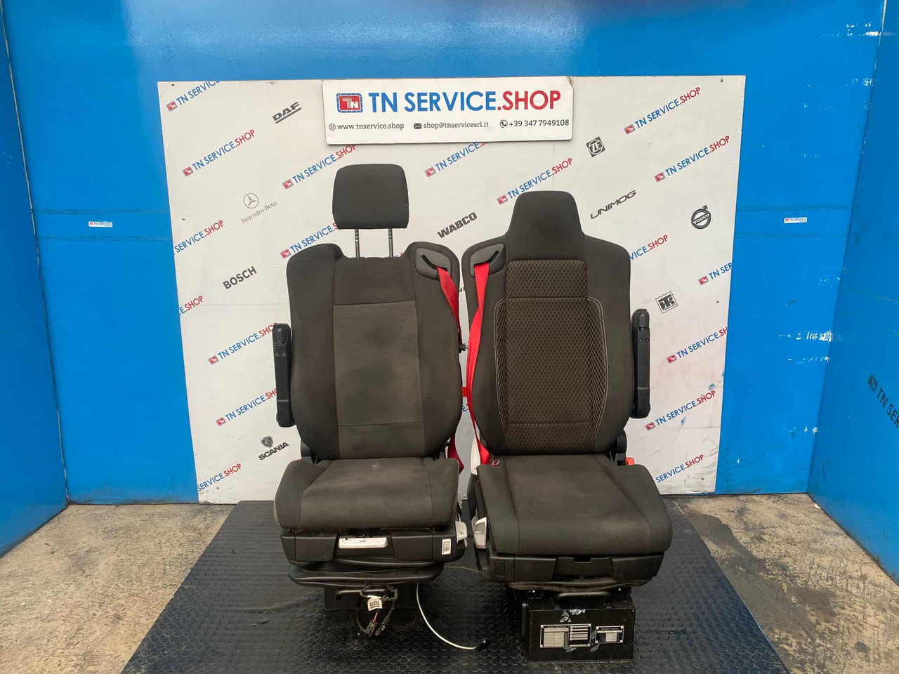Sedili Renault Gamma T 520 - الكابينة والداخلية: صور 1 Sedili Renault Gamma T 520 - الكابينة والداخلية: صور 1