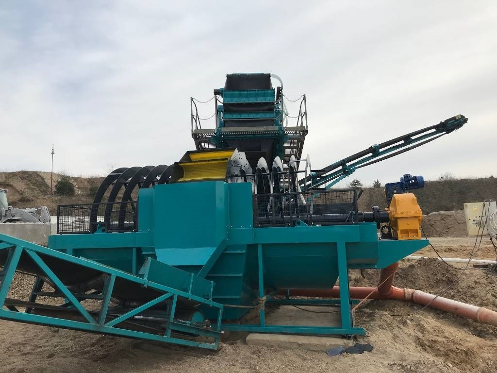 PowerScreen Chieftain 1700 + Dewaterer WASHPLANT - غربال: صور 3 PowerScreen Chieftain 1700 + Dewaterer WASHPLANT - غربال: صور 3