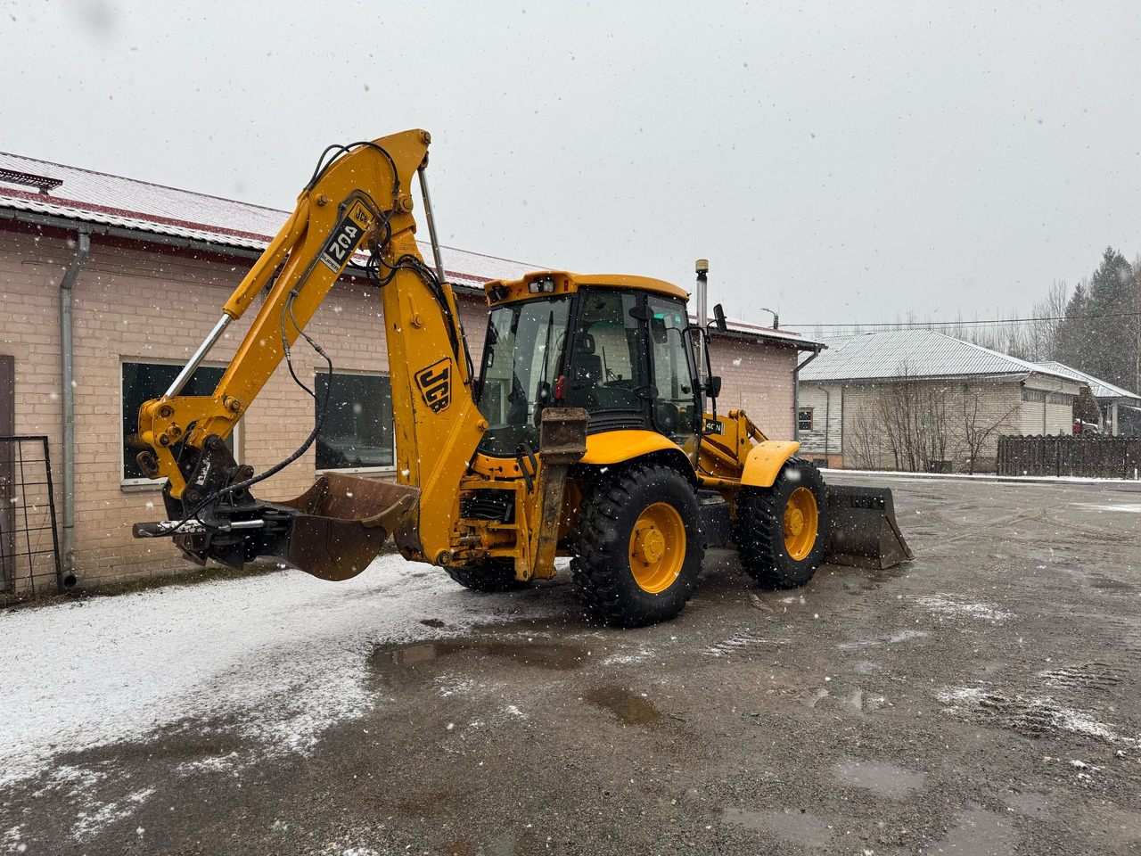 JCB 4CN - حفار متعدد الاستخدام: صور 4 JCB 4CN - حفار متعدد الاستخدام: صور 4