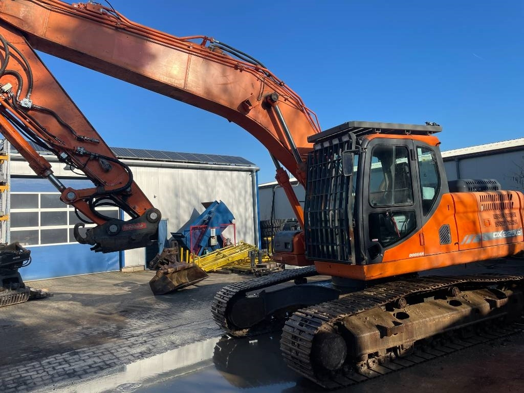 Doosan EXCA - حفارات زحافة: صور 4 Doosan EXCA - حفارات زحافة: صور 4