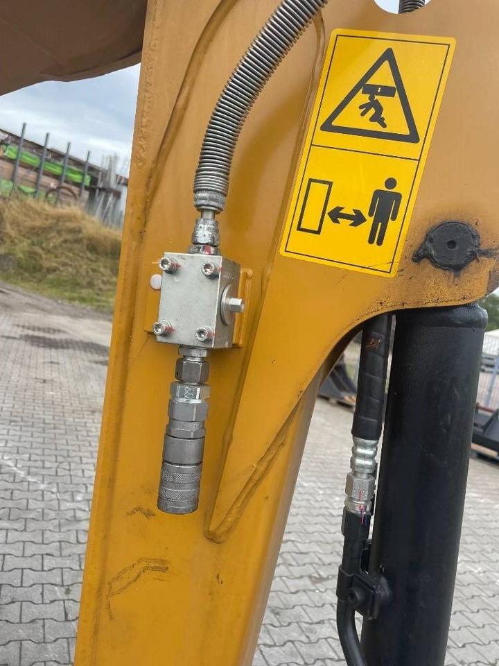 Sany SY 18 C - حفارة مصغرة: صور 5 Sany SY 18 C - حفارة مصغرة: صور 5