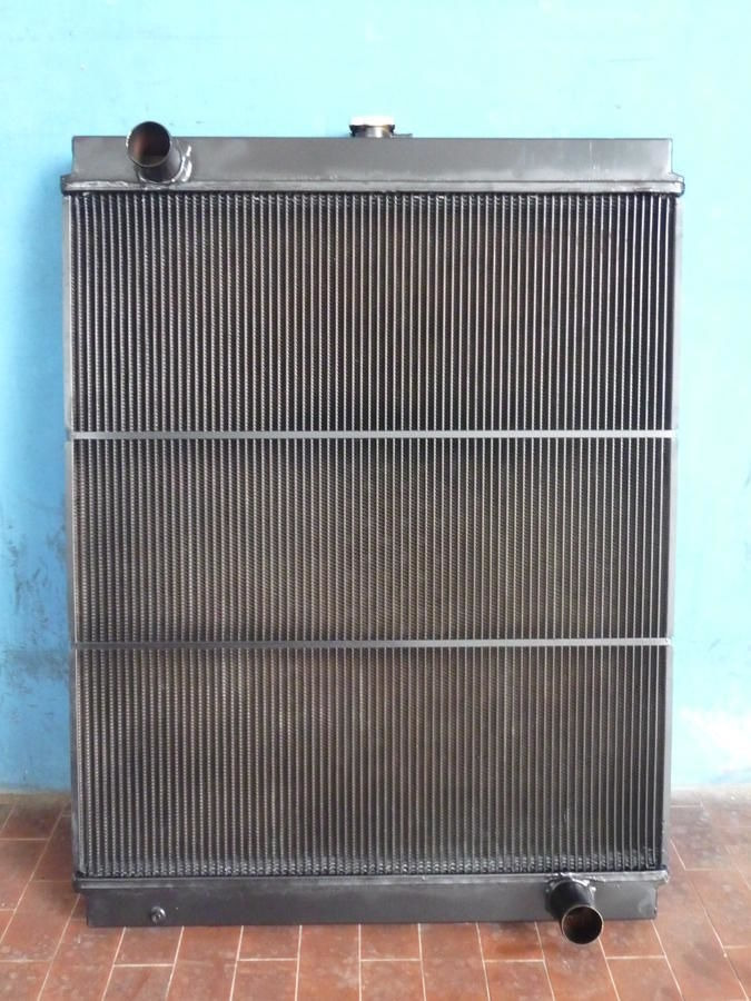 • RADIATORE NEW HOLLAND E195/215/245/ 87339771-72210130 - المشعاع: صور 1 • RADIATORE NEW HOLLAND E195/215/245/ 87339771-72210130 - المشعاع: صور 1