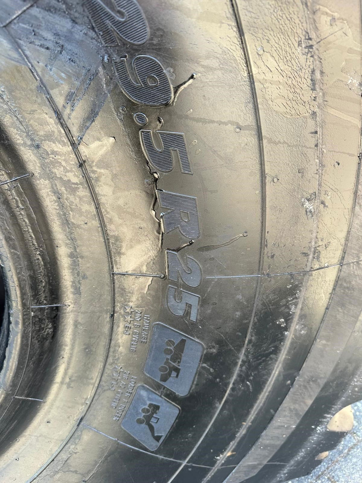Michelin 29.5R25 Banden tyres - الإطارات: صور 3 Michelin 29.5R25 Banden tyres - الإطارات: صور 3