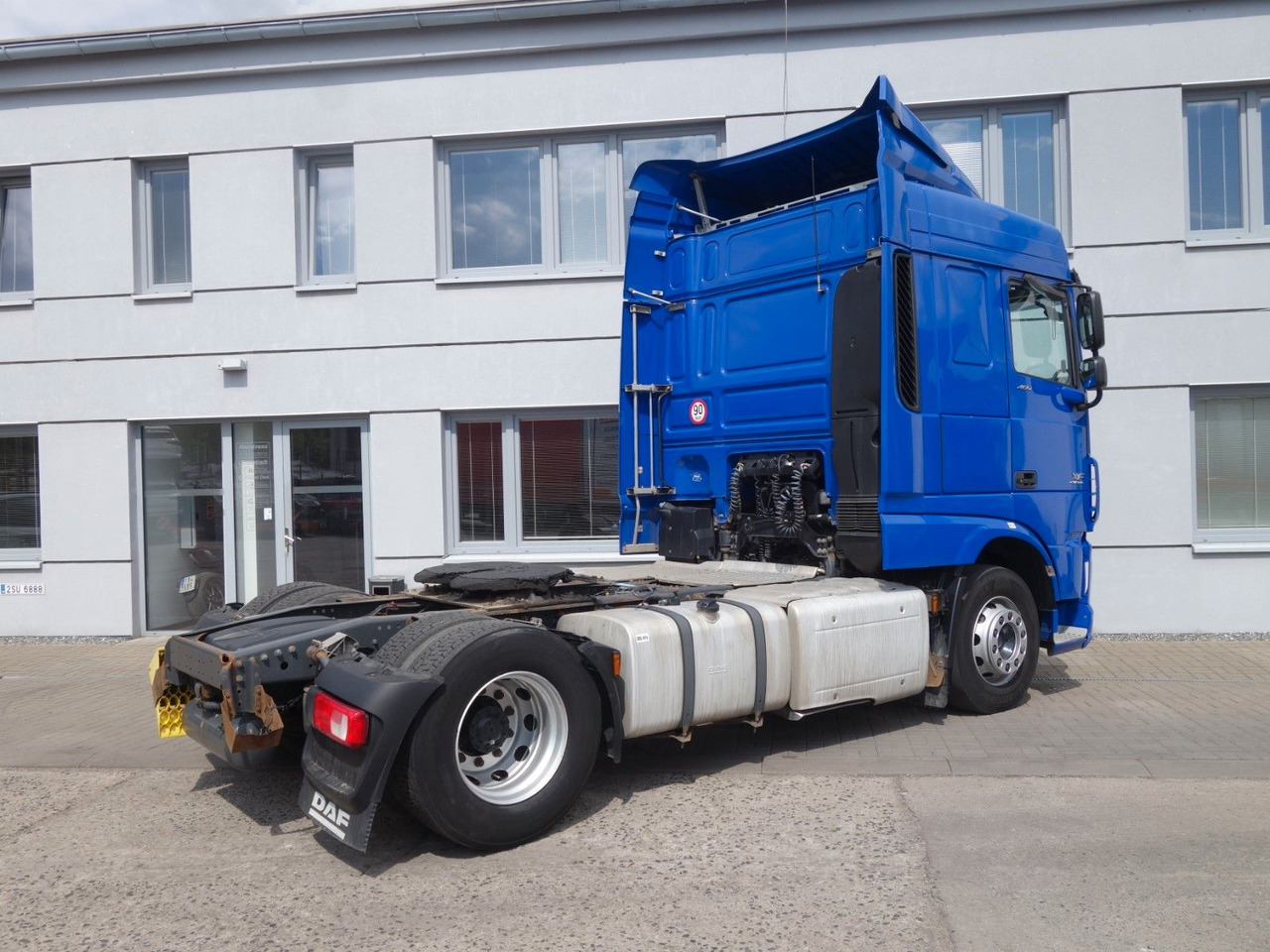 DAF XF 460 SC Standard, Standklima, 3 Stk. - شاحنة جرار: صور 5 DAF XF 460 SC Standard, Standklima, 3 Stk. - شاحنة جرار: صور 5