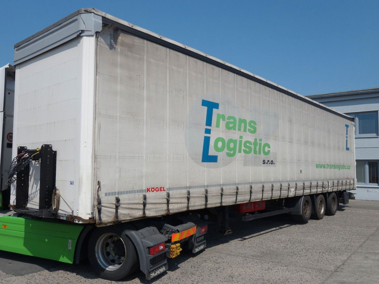 Diversen SN24 Mega, Liftachse, SAF Achsen Koegel SN24 Mega, Liftachse, SAF Achsen - الخيمة نصف مقطورة: صور 1 Diversen SN24 Mega, Liftachse, SAF Achsen Koegel SN24 Mega, Liftachse, SAF Achsen - الخيمة نصف مقطورة: صور 1