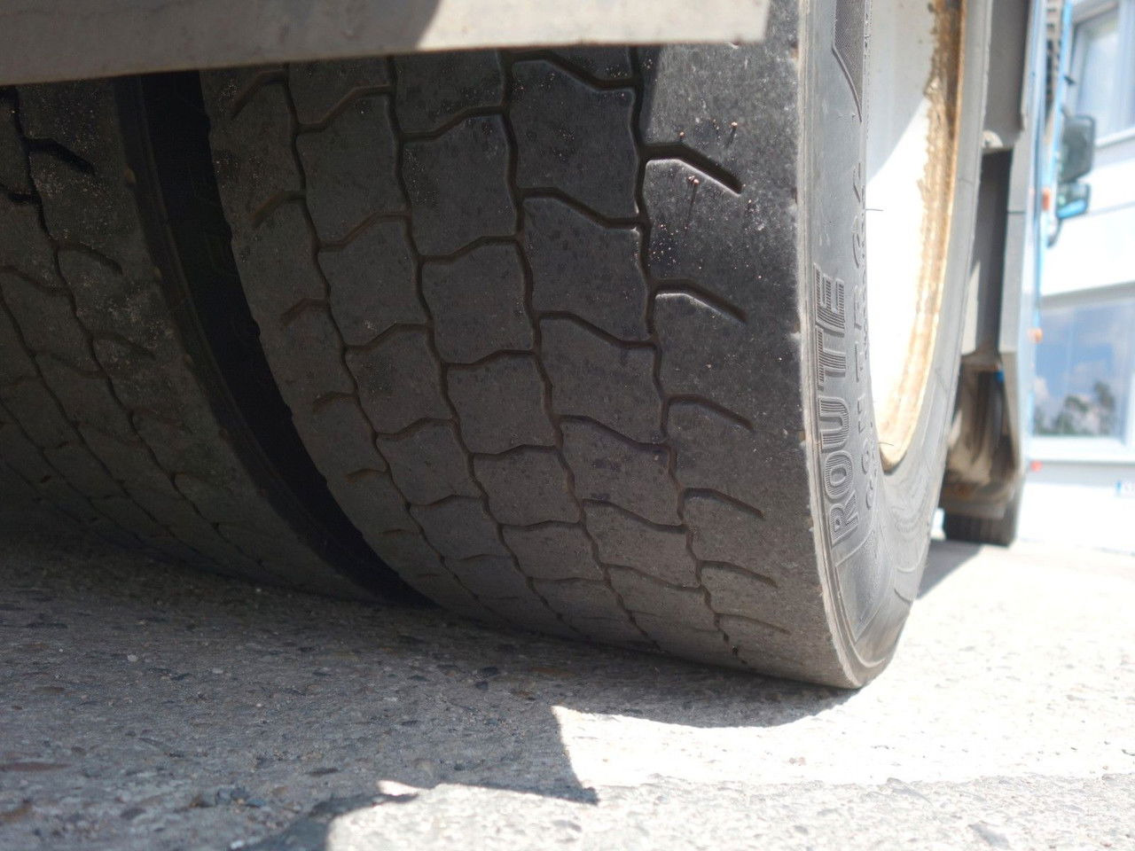 شاحنة نقل سيارات شاحنة Mercedes-Benz Actros 1846 mit Kässbohrer Metago/Vario: صور 15