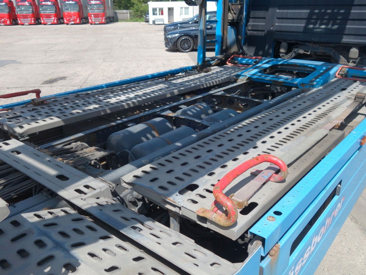شاحنة نقل سيارات شاحنة Mercedes-Benz Actros 1846 mit Kässbohrer Metago/Vario: صور 14
