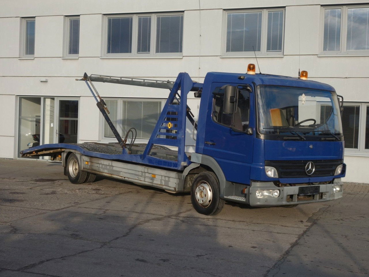 Mercedes-Benz Atego 815 für 2 PKW - شاحنة نقل سيارات شاحنة: صور 1 Mercedes-Benz Atego 815 für 2 PKW - شاحنة نقل سيارات شاحنة: صور 1