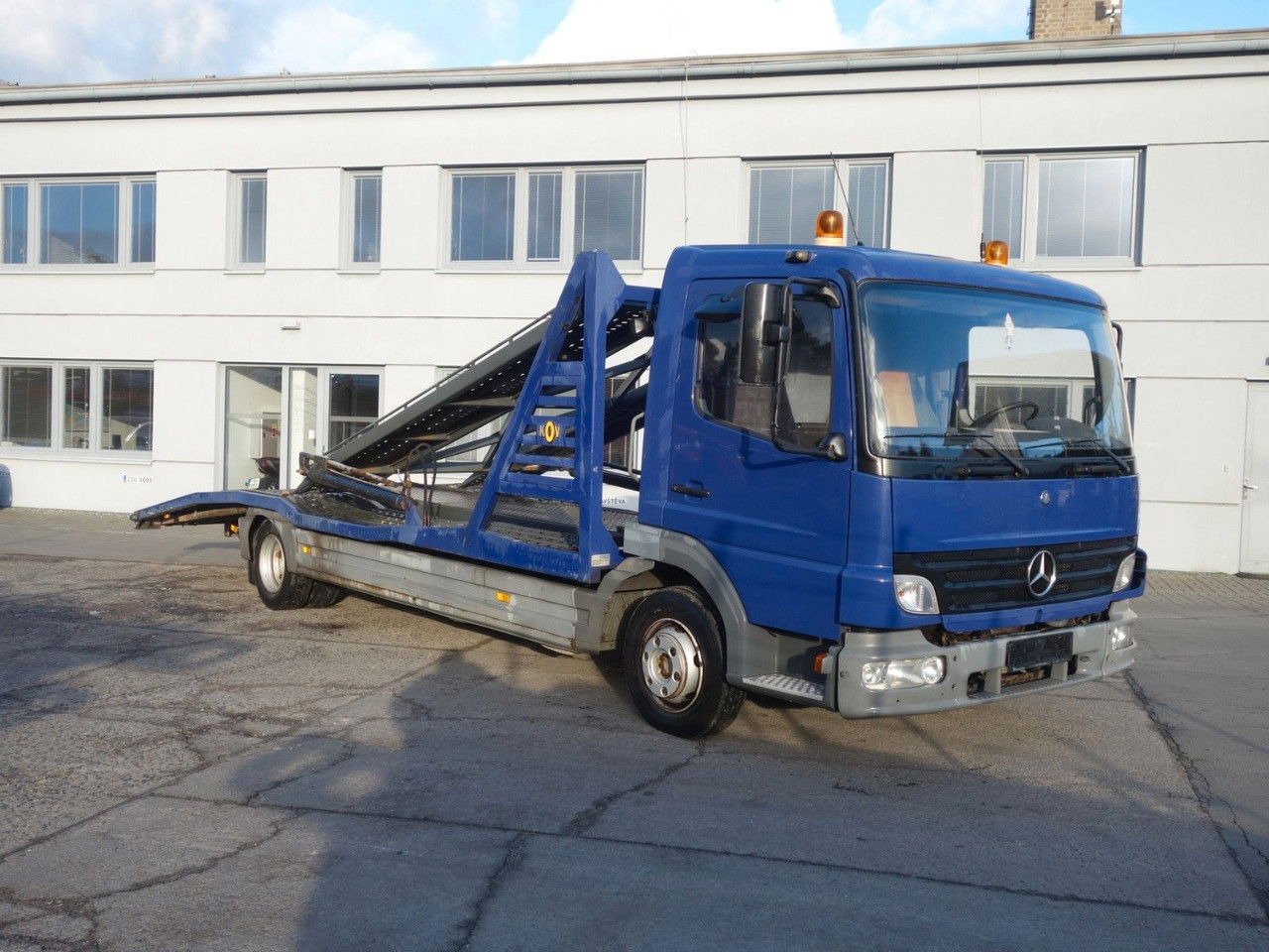 Mercedes-Benz Atego 815 für 2 PKW - شاحنة نقل سيارات شاحنة: صور 4 Mercedes-Benz Atego 815 für 2 PKW - شاحنة نقل سيارات شاحنة: صور 4