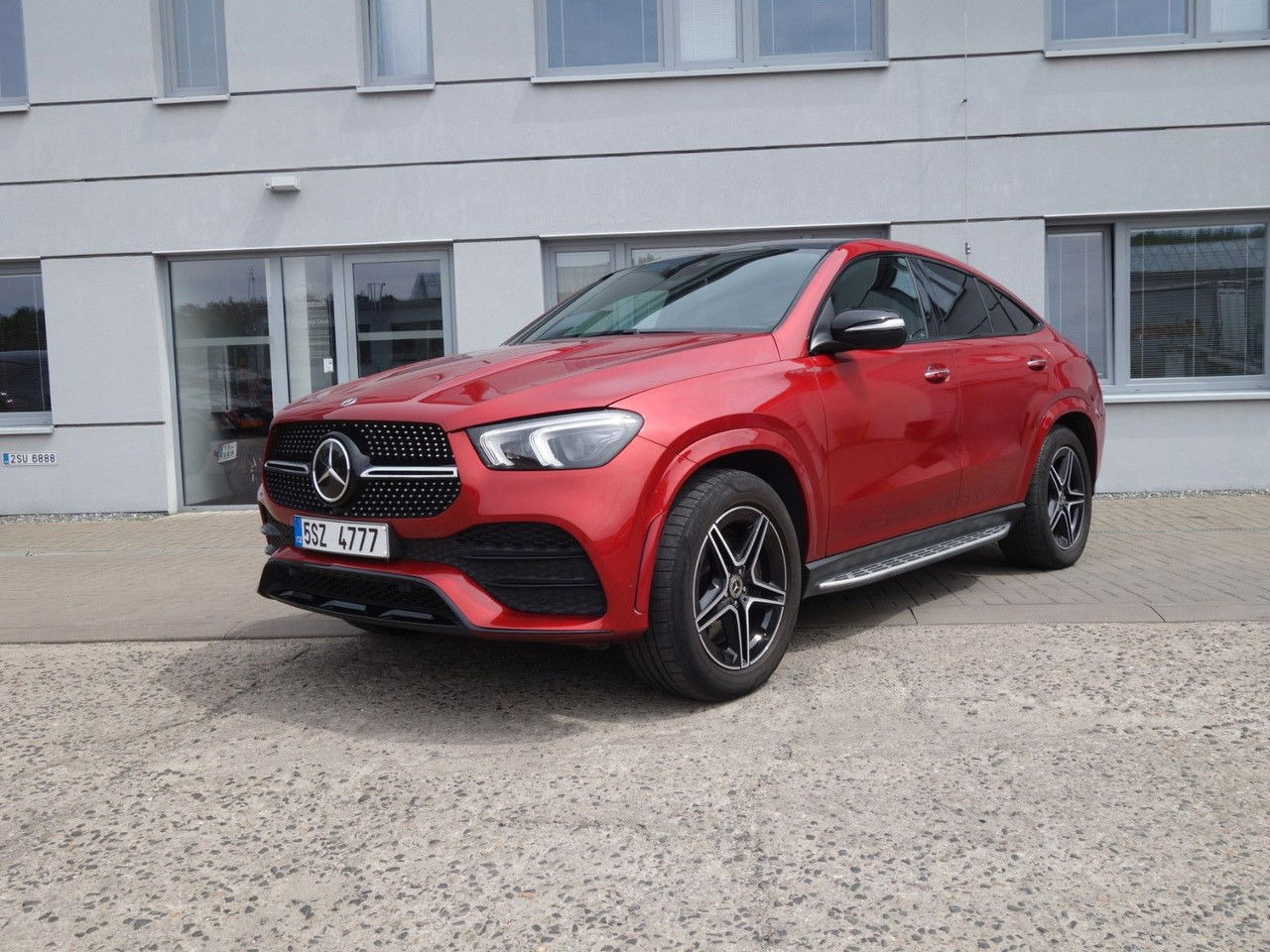 Mercedes-Benz GLE-klasse 400 d 4Matic Coupe Pano - كوبيه: صور 1 Mercedes-Benz GLE-klasse 400 d 4Matic Coupe Pano - كوبيه: صور 1