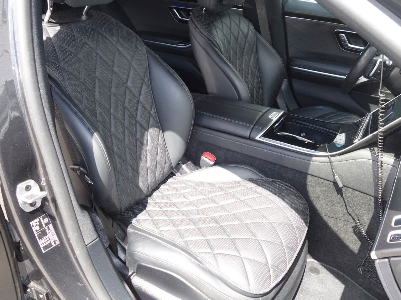 سيدان Mercedes-Benz S-klasse 400 , 4Matic, Pano, Folie, Garantie bis 8/2028: صور 10 سيدان Mercedes-Benz S-klasse 400 , 4Matic, Pano, Folie, Garantie bis 8/2028: صور 10