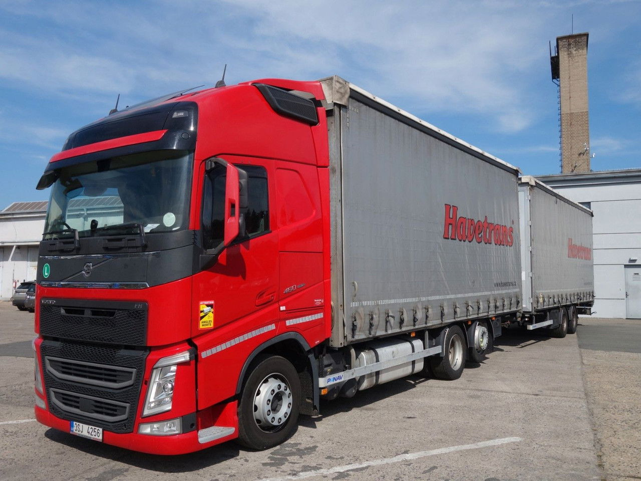 Volvo FH 460 XL 6x2, 120 cbm, Durchfahren - شاحنة ستارة: صور 1 Volvo FH 460 XL 6x2, 120 cbm, Durchfahren - شاحنة ستارة: صور 1