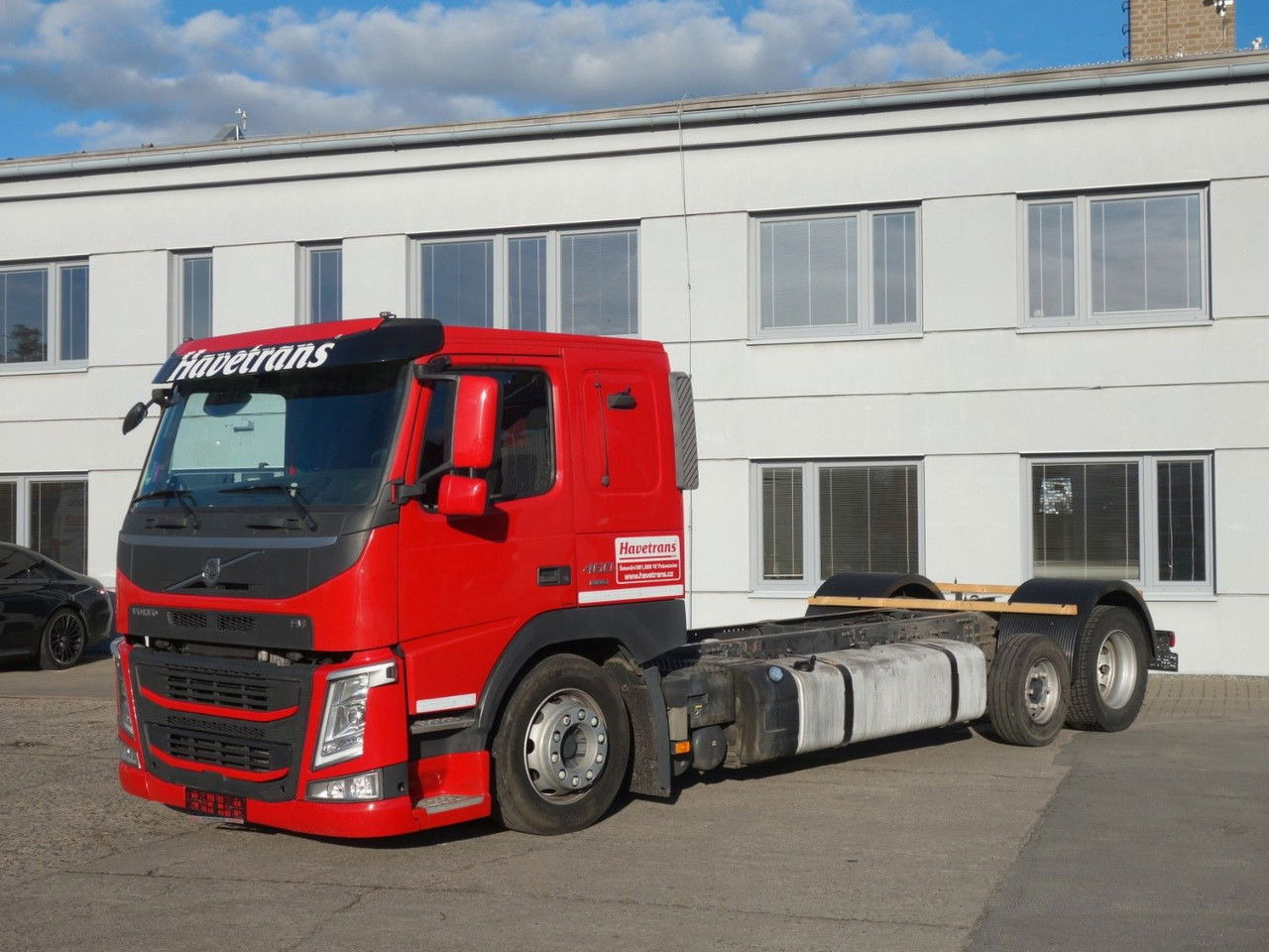 Volvo FM 460 6x2 Fahrgestell für Autotransporter - شاحنة نقل سيارات شاحنة: صور 1 Volvo FM 460 6x2 Fahrgestell für Autotransporter - شاحنة نقل سيارات شاحنة: صور 1