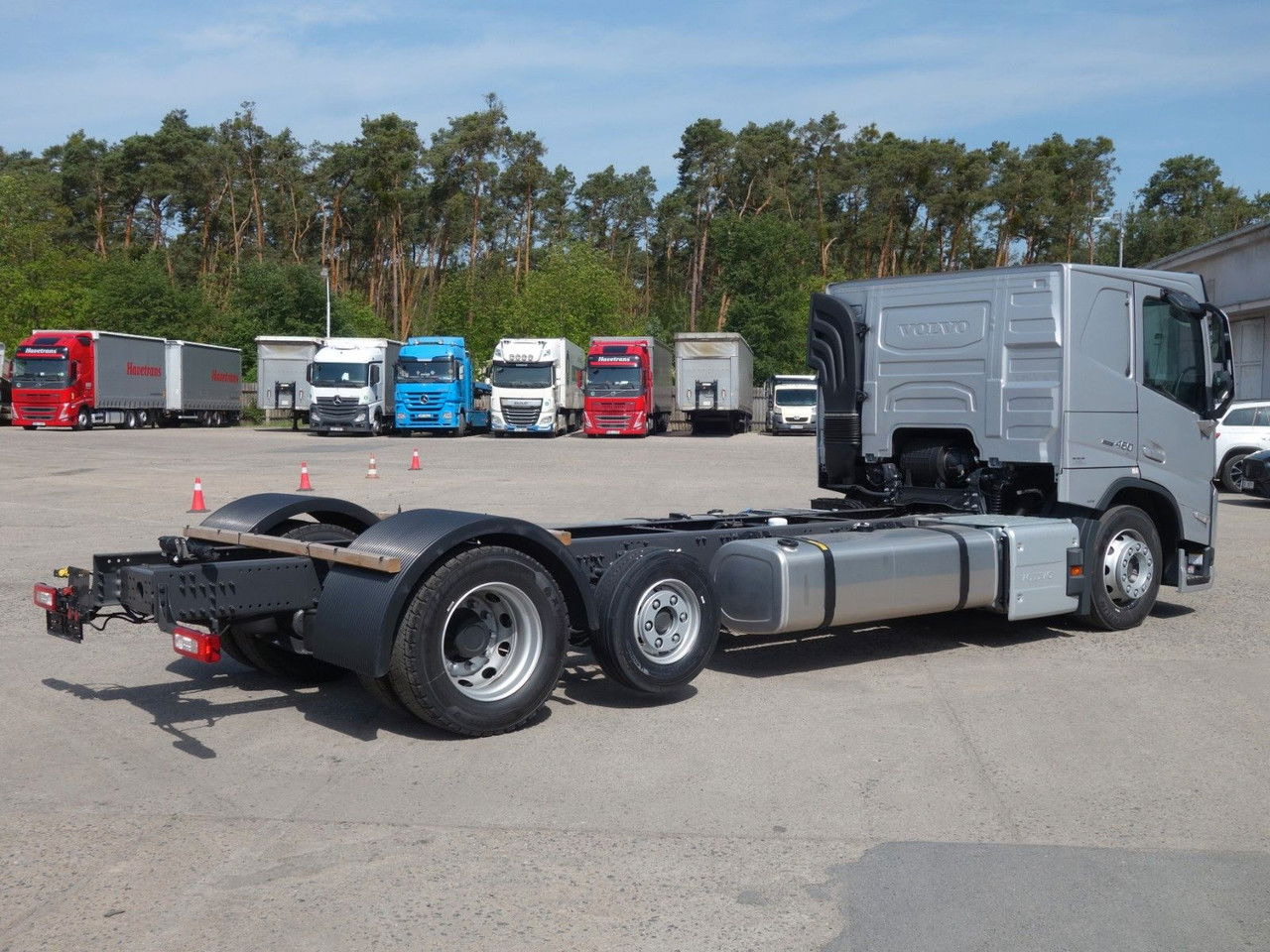 Volvo FM 460 FM13 6x2 Neue RTO , Kassbohrer, Rolfo, Rimo - الشاسيه شاحنة: صور 4 Volvo FM 460 FM13 6x2 Neue RTO , Kassbohrer, Rolfo, Rimo - الشاسيه شاحنة: صور 4