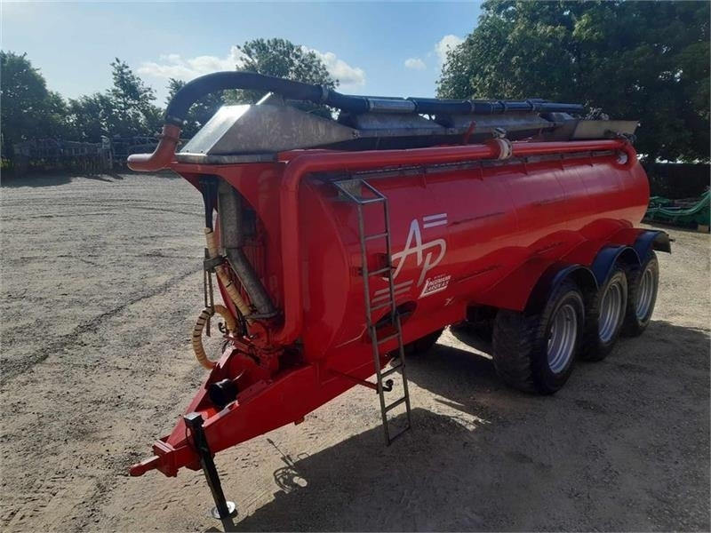 AP GV 25 - صهريج السماد السائل: صور 3 AP GV 25 - صهريج السماد السائل: صور 3