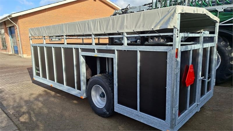 CN Agro Model D - شاحنة نقل المواشي مقطورة, المقطورة الزراعية: صور 2 CN Agro Model D - شاحنة نقل المواشي مقطورة, المقطورة الزراعية: صور 2