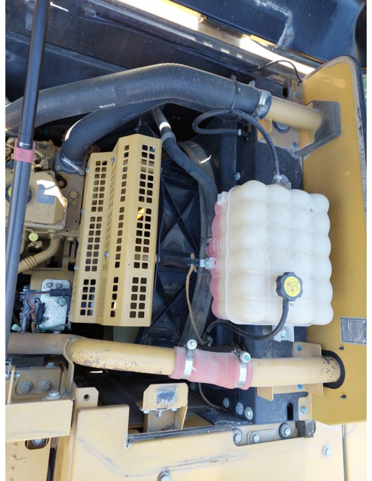 حفارات زحافة CAT 320EL: صور 10
