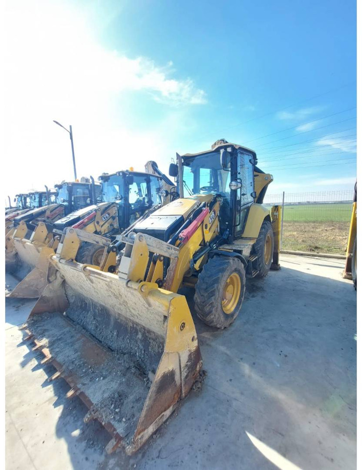 CAT 428-07 - حفار متعدد الاستخدام: صور 1 CAT 428-07 - حفار متعدد الاستخدام: صور 1