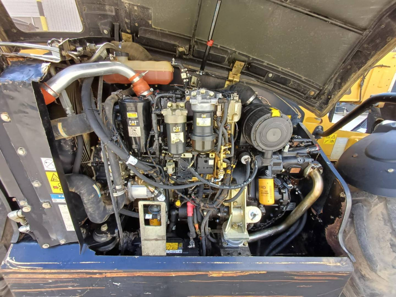 رافعة تلسكوبية CAT TH407C: صور 7 رافعة تلسكوبية CAT TH407C: صور 7