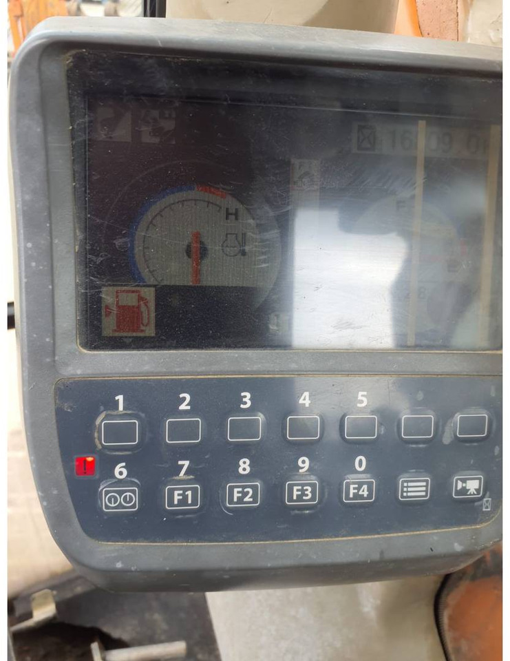 HITACHI ZX2400N-3 - حفارات زحافة: صور 5 HITACHI ZX2400N-3 - حفارات زحافة: صور 5