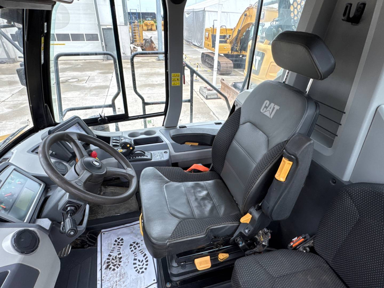 CAT 730 إيجار CAT 730: صور 12