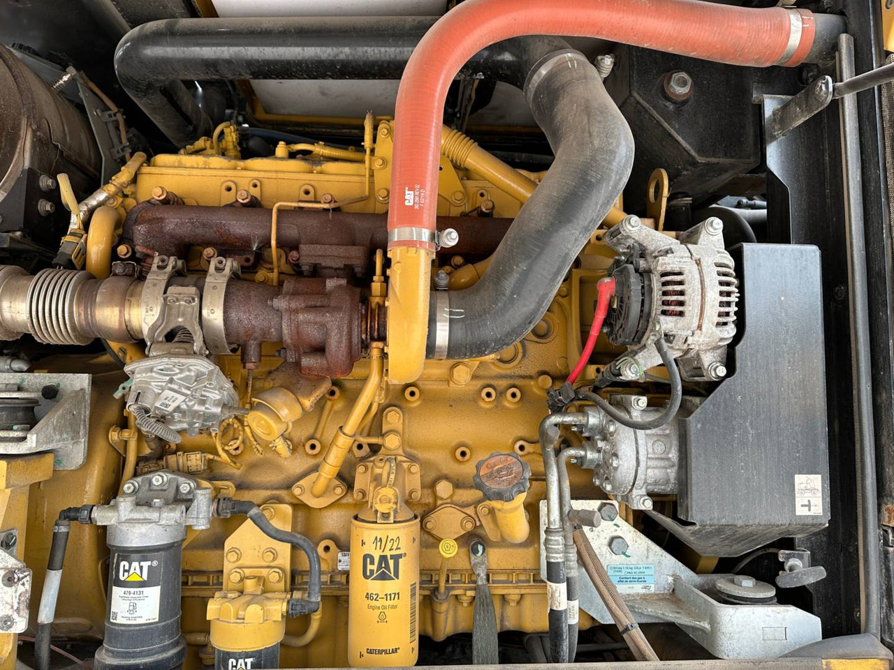 حفارة على عجلات CAT MH3022: صور 7