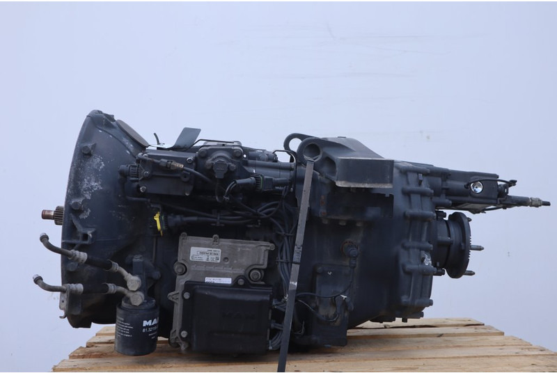 MAN 12+2GZ 2700DD 81.32004-6415 - علبة التروس - شاحنة: صور 3 MAN 12+2GZ 2700DD 81.32004-6415 - علبة التروس - شاحنة: صور 3