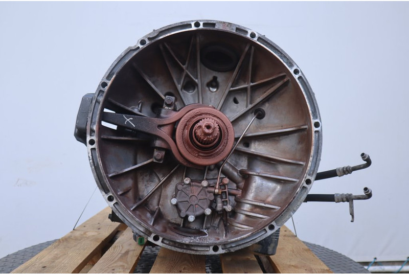 MAN 12+2GZ 2700DD 81.32004-6415 - علبة التروس - شاحنة: صور 2 MAN 12+2GZ 2700DD 81.32004-6415 - علبة التروس - شاحنة: صور 2