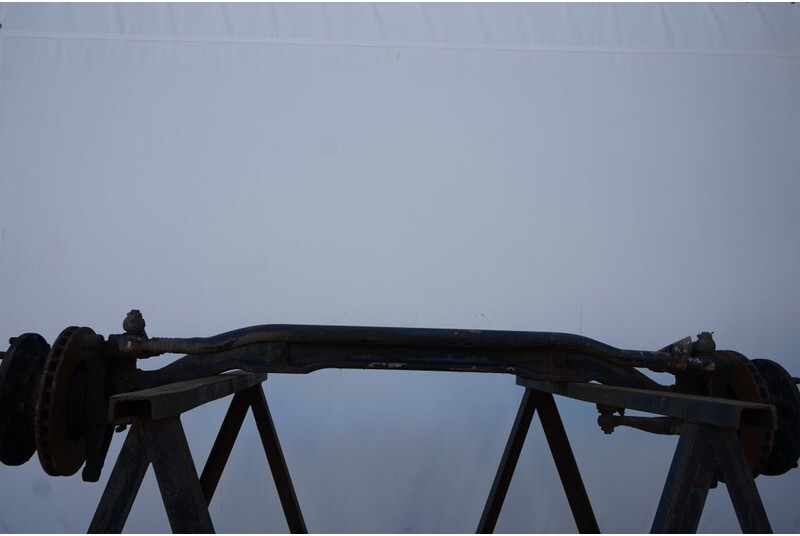 MAN V9-80L-28 - المحور الأمامي - شاحنة: صور 1 MAN V9-80L-28 - المحور الأمامي - شاحنة: صور 1