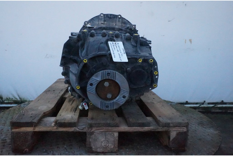 ZF 12AS2130DD TGS 81.32004-6396 - علبة التروس - شاحنة: صور 4 ZF 12AS2130DD TGS 81.32004-6396 - علبة التروس - شاحنة: صور 4