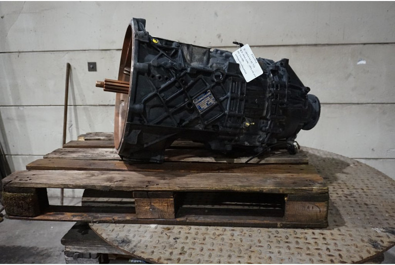 ZF 12AS2130DD TGS 81.32004-6396 - علبة التروس - شاحنة: صور 1 ZF 12AS2130DD TGS 81.32004-6396 - علبة التروس - شاحنة: صور 1