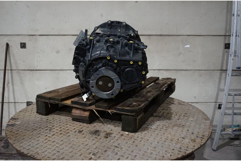 ZF 12AS2130DD TGS 81.32004-6396 - علبة التروس - شاحنة: صور 4 ZF 12AS2130DD TGS 81.32004-6396 - علبة التروس - شاحنة: صور 4