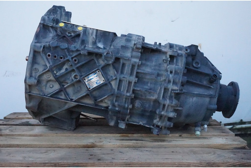 ZF 12AS2130DD TGS 81.32004-6396 - علبة التروس - شاحنة: صور 1 ZF 12AS2130DD TGS 81.32004-6396 - علبة التروس - شاحنة: صور 1