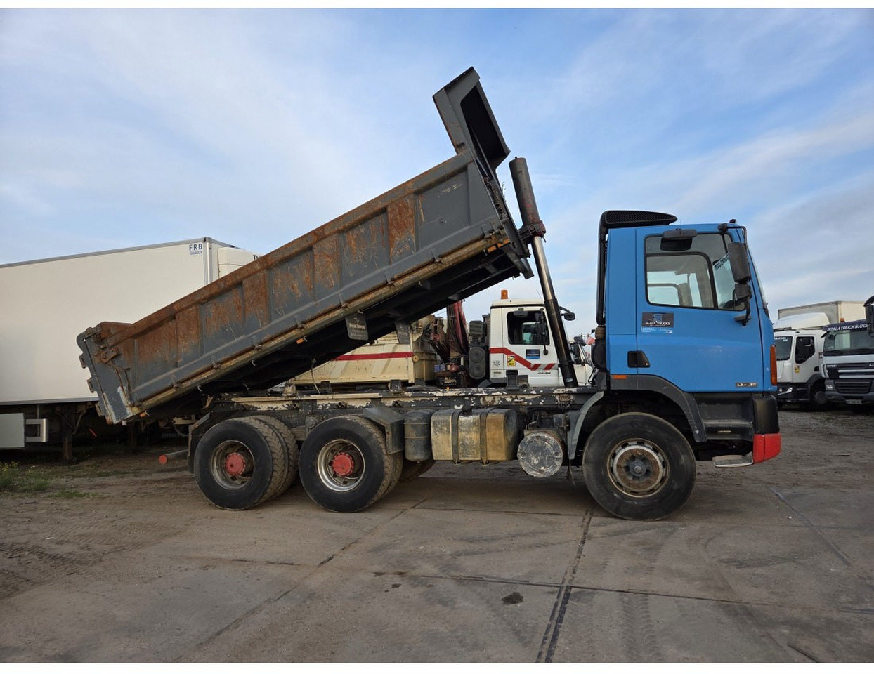 DAF 85 400 ATI 6x4 Tipper - قلابات: صور 4 DAF 85 400 ATI 6x4 Tipper - قلابات: صور 4
