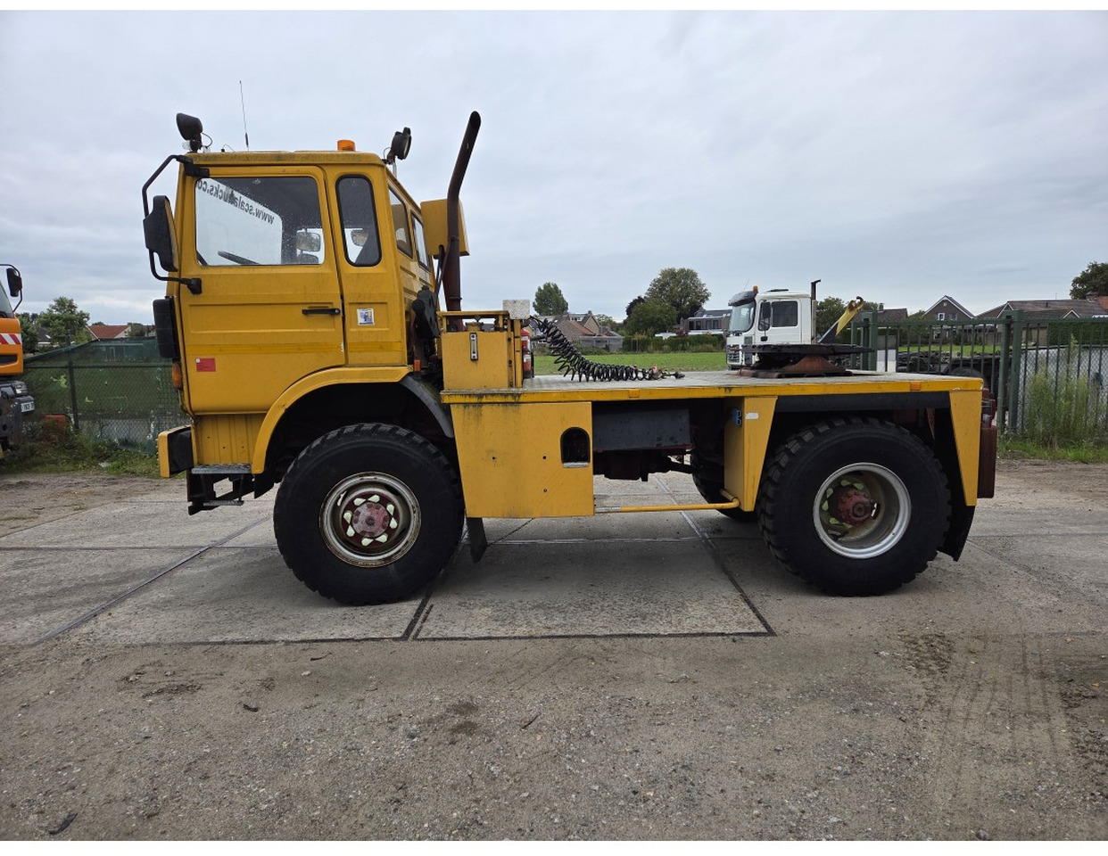 RENAULT M170 4x4 TRACTOR UNIT FULL SPRING SUSPENSION VERY LOW MILEAGE - شاحنة جرار: صور 3 RENAULT M170 4x4 TRACTOR UNIT FULL SPRING SUSPENSION VERY LOW MILEAGE - شاحنة جرار: صور 3