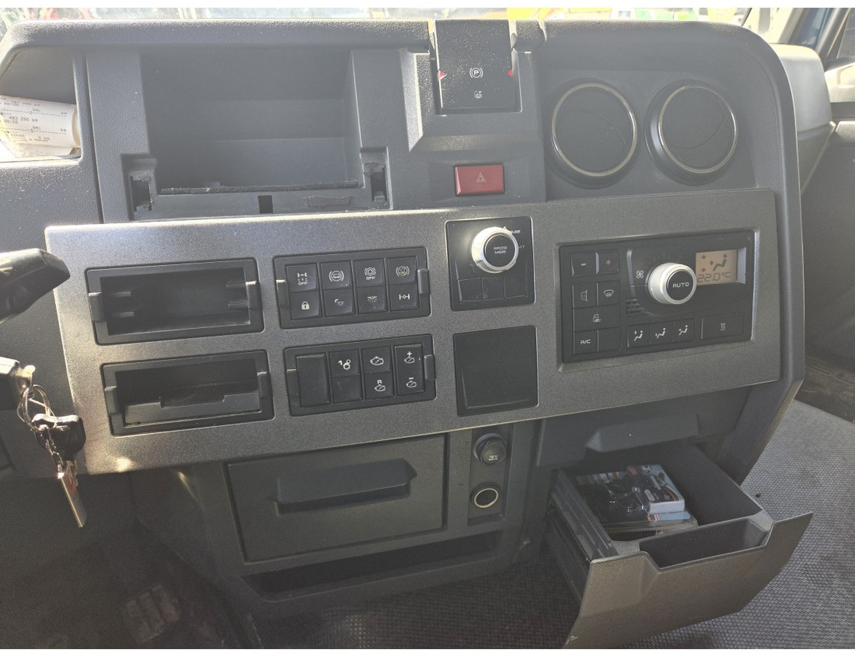 شاحنة جرار Renault T 460 4X2 Tractor Unit Retarder Hydraulic: صور 7