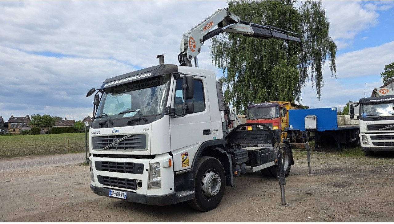 VOLVO FM 360 4X2 EURO 3 TRACTOR UNIT CRANE PM 20T MANUAL GEARBOX - شاحنة جرار: صور 1 VOLVO FM 360 4X2 EURO 3 TRACTOR UNIT CRANE PM 20T MANUAL GEARBOX - شاحنة جرار: صور 1