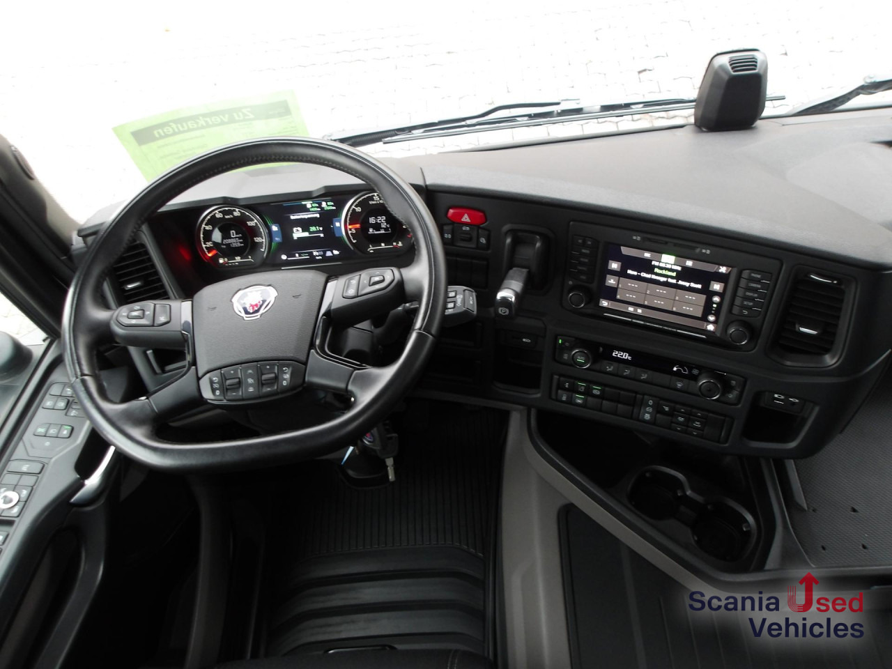 SCANIA R 460 EB - MEGA - HIGHLINE - 2x TANKs - ACC - شاحنة جرار: صور 2 SCANIA R 460 EB - MEGA - HIGHLINE - 2x TANKs - ACC - شاحنة جرار: صور 2