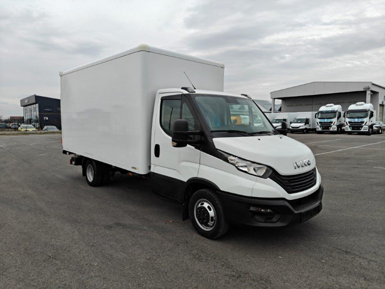 IVECO Daily 35C16 - فان: صور 1 IVECO Daily 35C16 - فان: صور 1